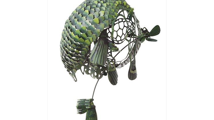 Hanna Hedman, While they await extinction, brooch/object, 2011. Photo: Sanna Lindberg