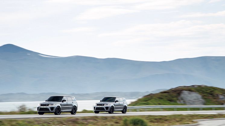 RRS_SVR_Bond_NTTD_ND_140921_02_EON COPYRIGHT