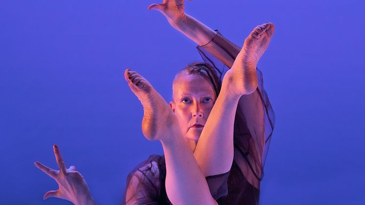 Virpi Pahkinen - Change