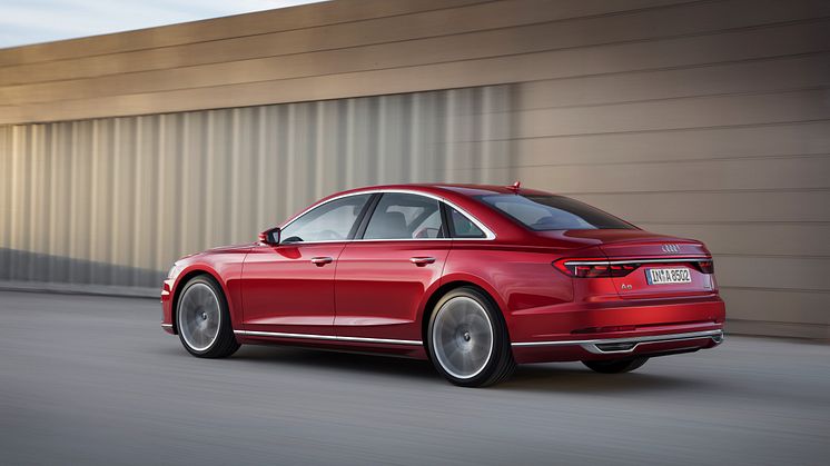 Audi A8 (Volcano Red)