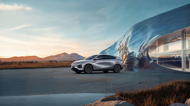 XPENG-G6-Silver Frost.jpg
