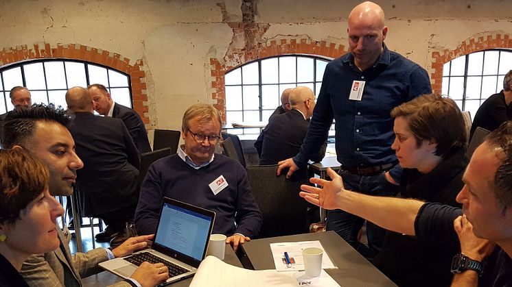 fra venstre Birgit Rusten, Shiraz Rafiqi, Bengt Herning, Gunnar Glavin Nybø, Anette Ramstad, Bjørn Ole Inglingstad