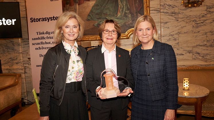 Lena Endre Gun Heimer och Magdalena Andersson