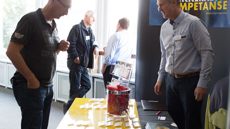 God stemning og godt oppmøte på fjorårets fagsamling. I år håper Trainor å samle enda flere bransjefolk. Foto: Trainor AS
