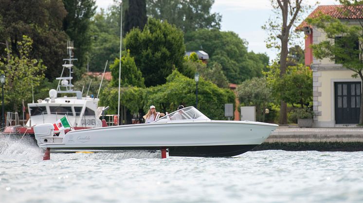 Candela C-7 in Venice