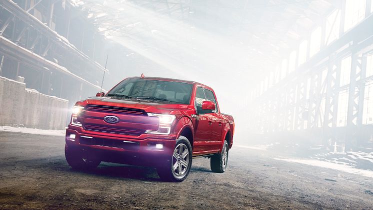 18FordF150_01_HR