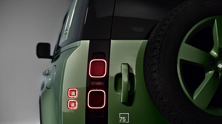 Nye Defender hyller tradisjonene med 75th Limited Edition - eksteriør