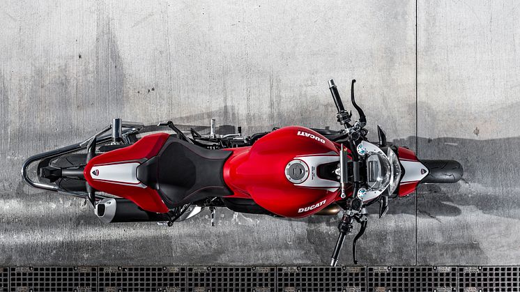 DUCATI MONSTER 1200 R