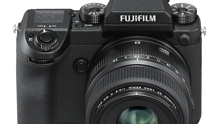 GFX 50S front with EVF and GF63mm/2,8 R WR