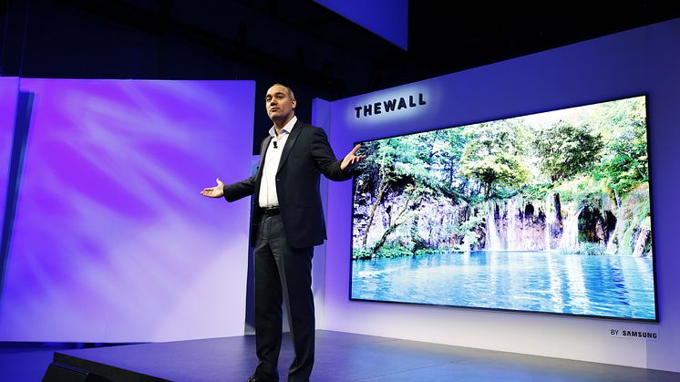 Samsung "The Wall"