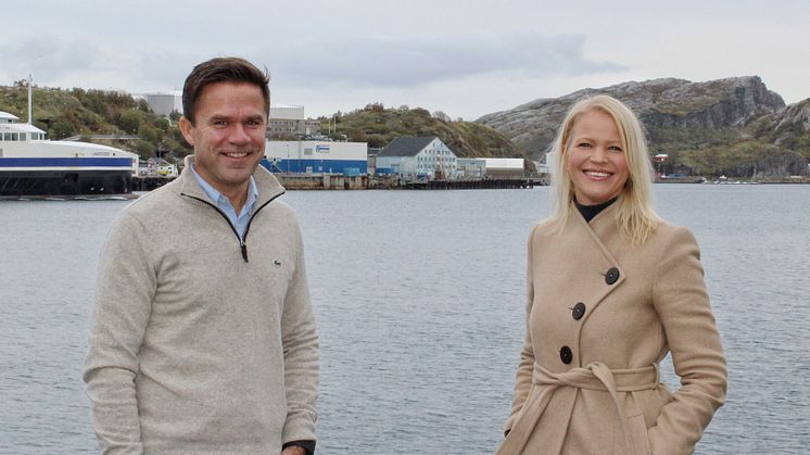 Tormod Skålsvik (Akvaplan-niva) og Malin Johansen (NCE Aquaculture). Foto: Ann Cecilie Hilling.