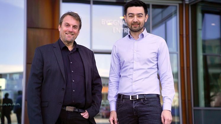 Chassis Autonomys mål är att bli "möjliggöraren" för autonoma fordon. I bild medgrundarna Peter Johansson (VD) och Thomas Li (CTO).