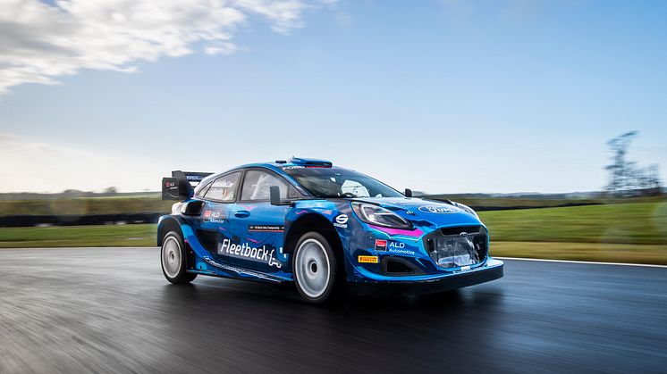 0150_DG_Ford_Rally1_23