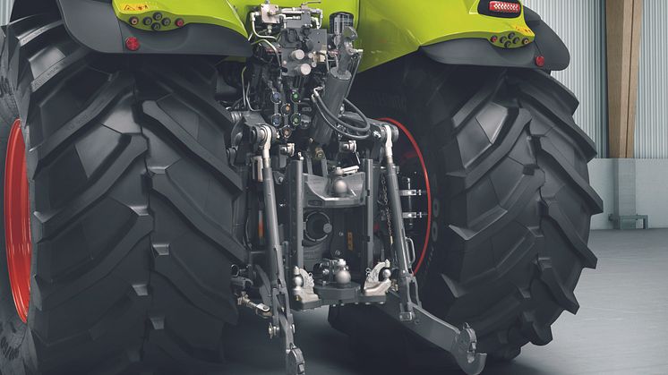 AXION 800 Scharmüller universal tow hitch ISO 500-compliant