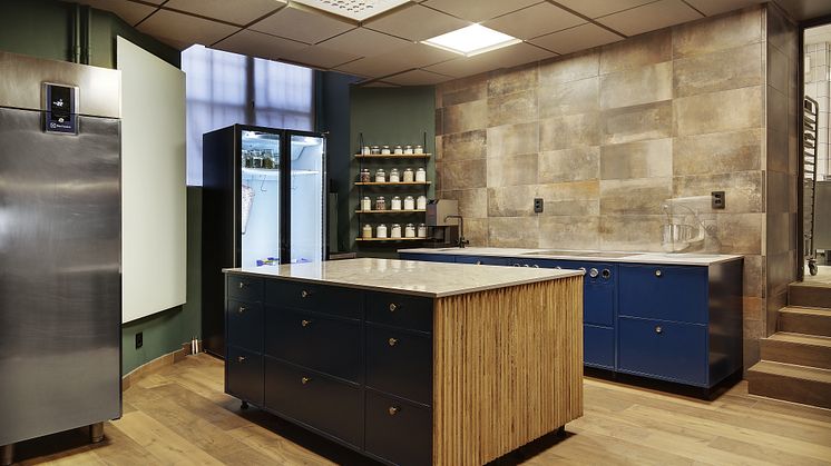 @etoilerestaurang and preparation kitchen in Dekton Sogne (2)