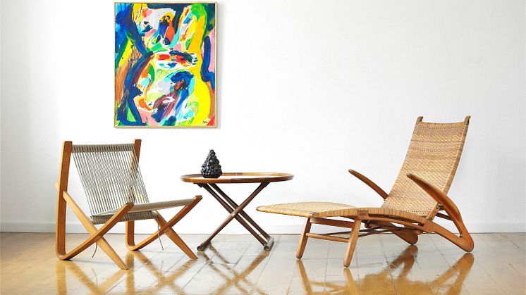 Poul Kjærholm "Bowstring Chair" and Hans J. Wegner "Dolphin Chair"