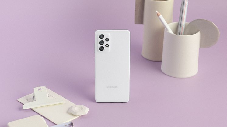 GalaxyA52_White
