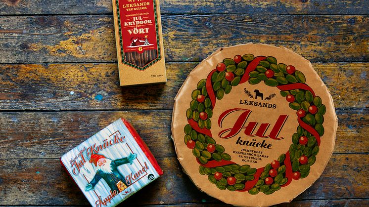 Julknäcke 2018:  Julknäcke Original, ett rundknäcke med färskmalda julkryddor, tunnknäcket Tre Kullor Julkryddor och Vört och 2018 års Julknäcke - Äpple och Kanel. 
