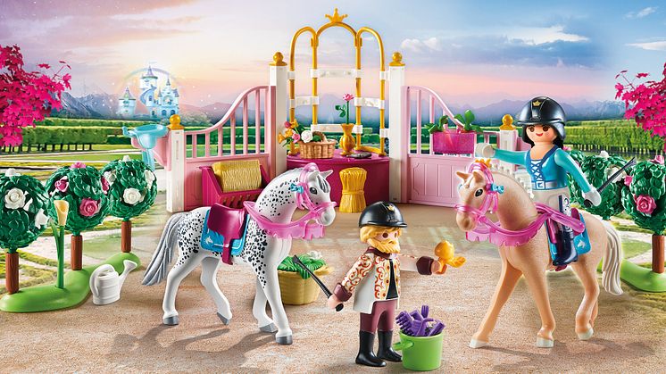 Reitunterricht im Pferdestall von PLAYMOBIL (70450)