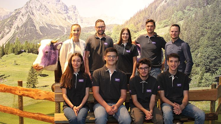 Lehrlinge starten Karriere im Milka Werk Bludenz