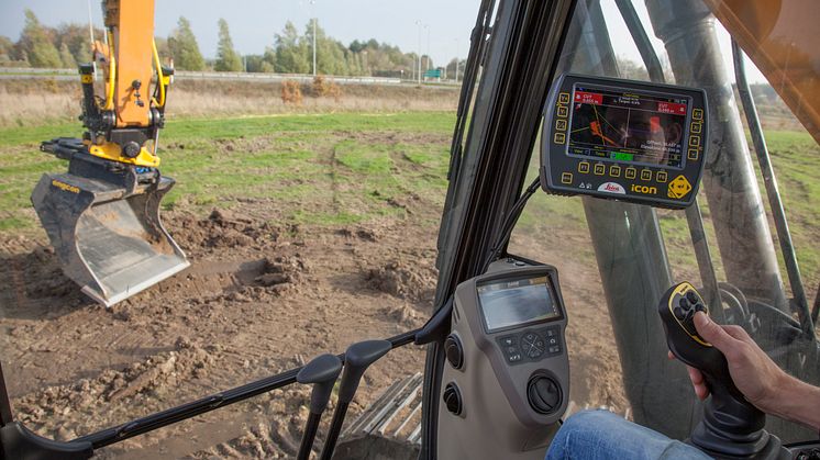 engcon tillrotator