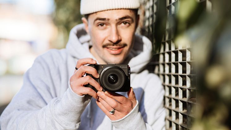 Loved_By_Creators_Lifestyle_Rick_Product_Street_Portrait_3610.jpg