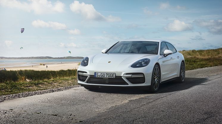 Porsche Panamera Turbo S E-Hybrid Sport Turismo