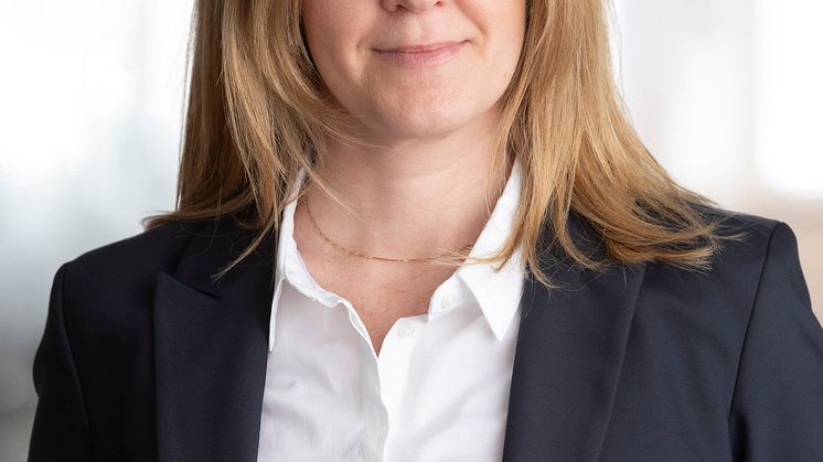 Josefin Helgeson, HR-direktör (stående format)