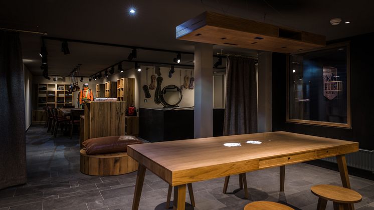Friluftsutrustning att hyra på HUUS Hotel, Gstaad, designat at Stylt Trampoli