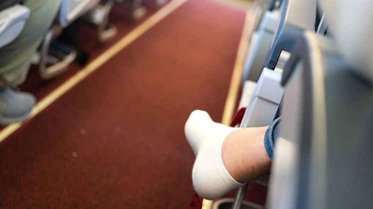 bare-feet_gettyimages-1433609990-820x656