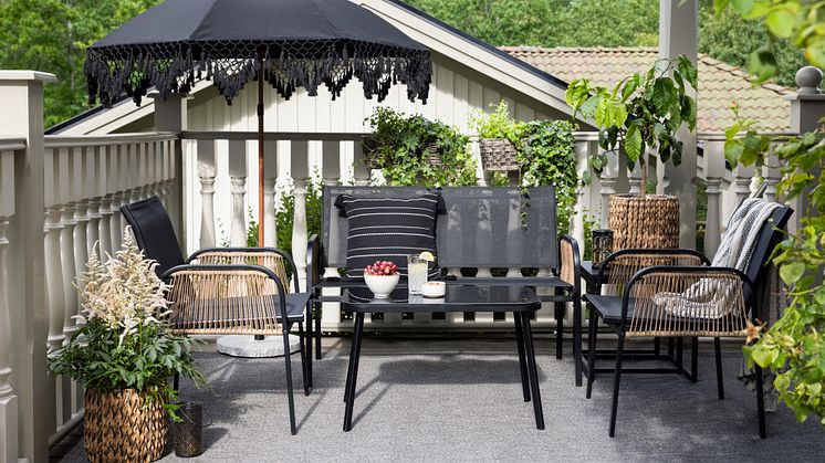 Rusta_2024_S2_Lounge_set_Monaco-Parasol_Marrakech_Black-I