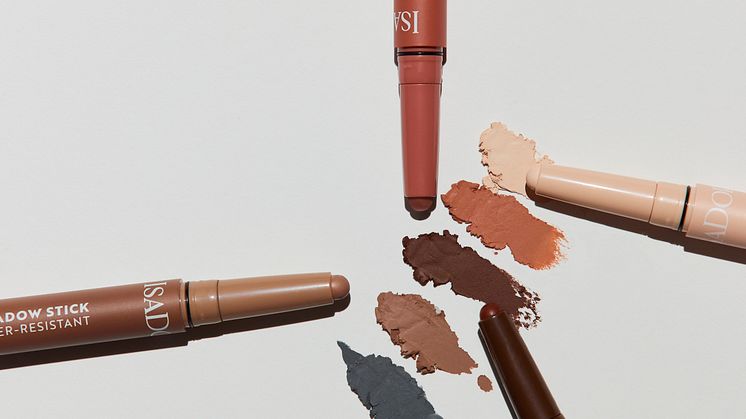 EyeshadowStick_LS64.jpg
