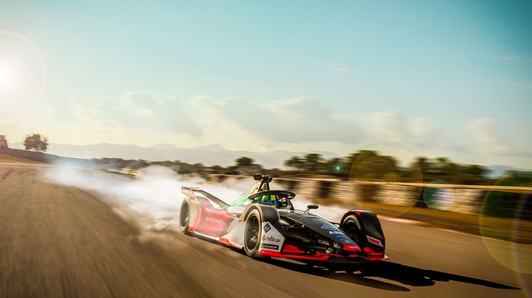 Audi e-tron FE06