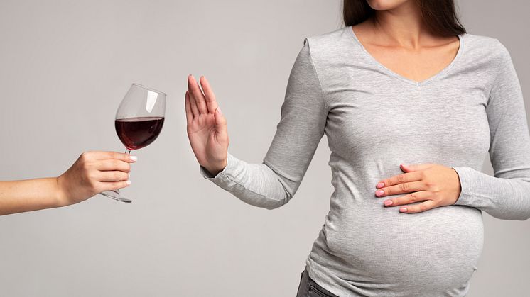 Midwife’s research features in new national guidance on drinking during pregnancy