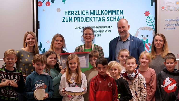 Kinderuni_mobil_1.jpg