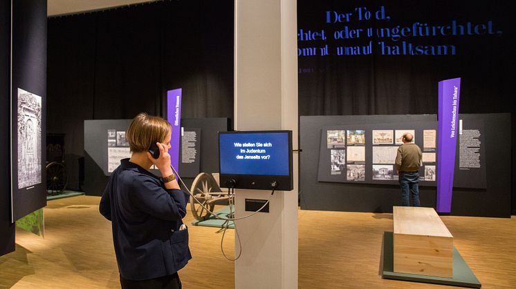 Ausstellung "R.I.P. - Die letzte Adresse" im Stadtgeschichtlichen Museum Leipzig - Foto: Elli Flint 