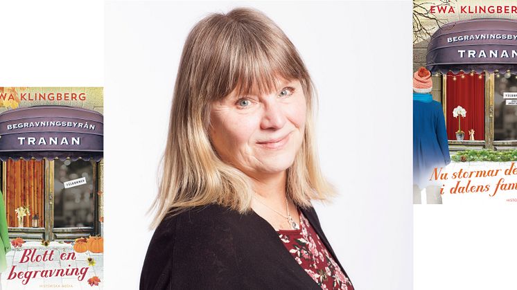 Hon gör succé med bokserie om begravningsbyrå. Och är nominerad till Årets bästa feelgood!