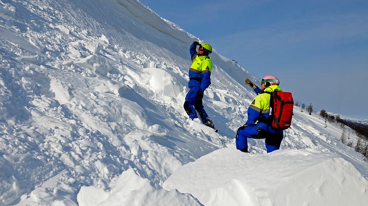 Säker snö - Svenska Skidanläggningar utbildar fler lavininstruktörer i helgen