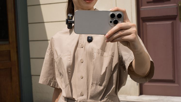 DJI Mic Mini （1TX+1RX）Connecting with Phone.jpg