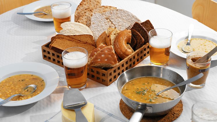 Fira Måltidens dag med nygräddat bröd och varm soppa!
