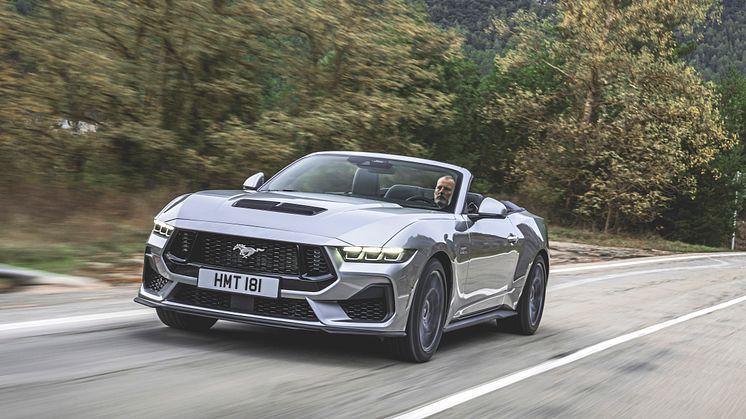 2024 FORD MUSTANG CONVERTIBLE (9)
