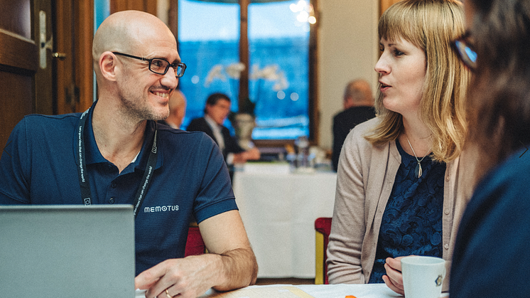 Mikael Östberg, vd Memotus, och Jennie Ekbeck, vd på Umeå Biotech Incubator, på Biotech Umeå Investment Day.
