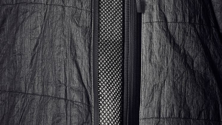 V series down jacket