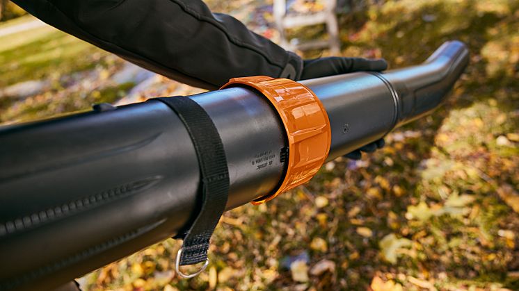 STIHL_BGA_300_4.jpg