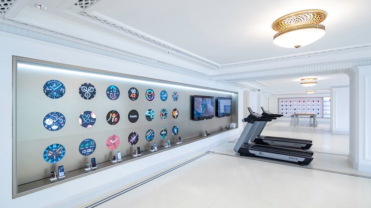 Huawei Flagship store_18