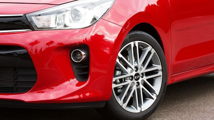 Nya Kia Rio detalj hjul strålkastare