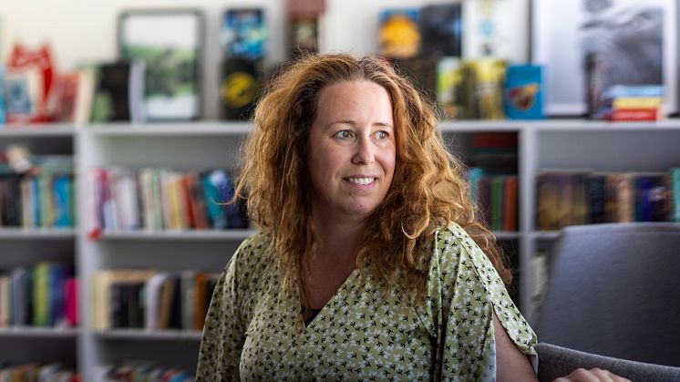 Skolbibliotekens dag: Möt Karin Wannerud, bibliotekssamordnare inom IES