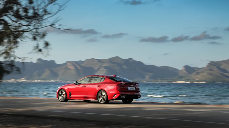 Kia Stinger_101