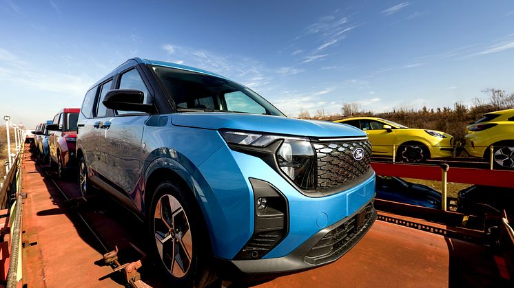 2025_FORD_ELECTRIC_VEHICLES_13.jpg