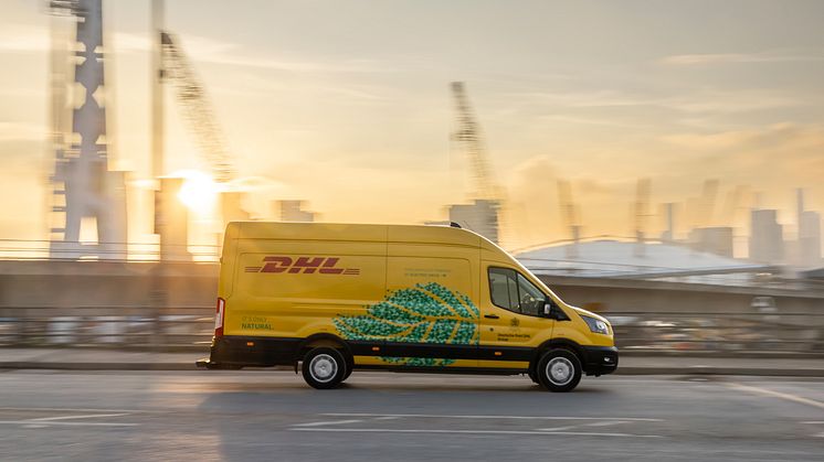 DHL Express Ford E-Transit (8)